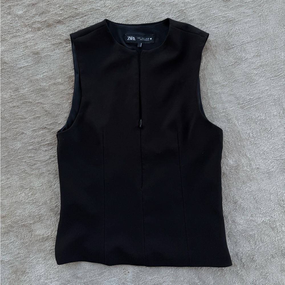Black Sleeveless Top Zara